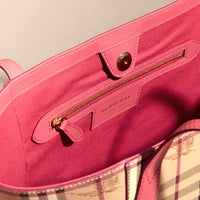 PLUM PINK Petit Sac The Canter avec motif Haymarket check