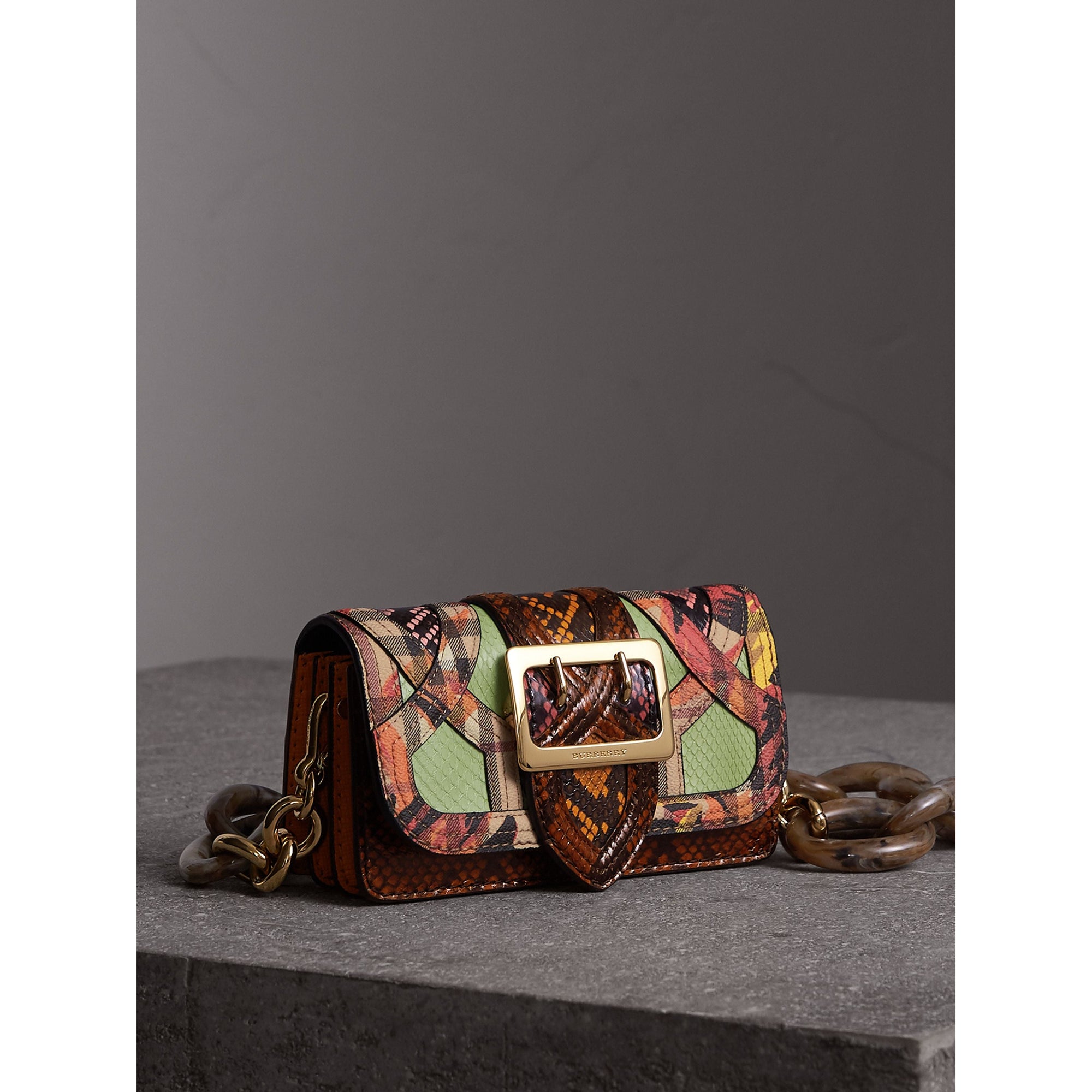 Pale Green Petit sac The Buckle en peau de serpent et à imprimé floral