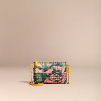 LRCH YELLOW/EMRD GRN Clutch à motif Haymarket check et imprimé à pivoines roses avec cuir