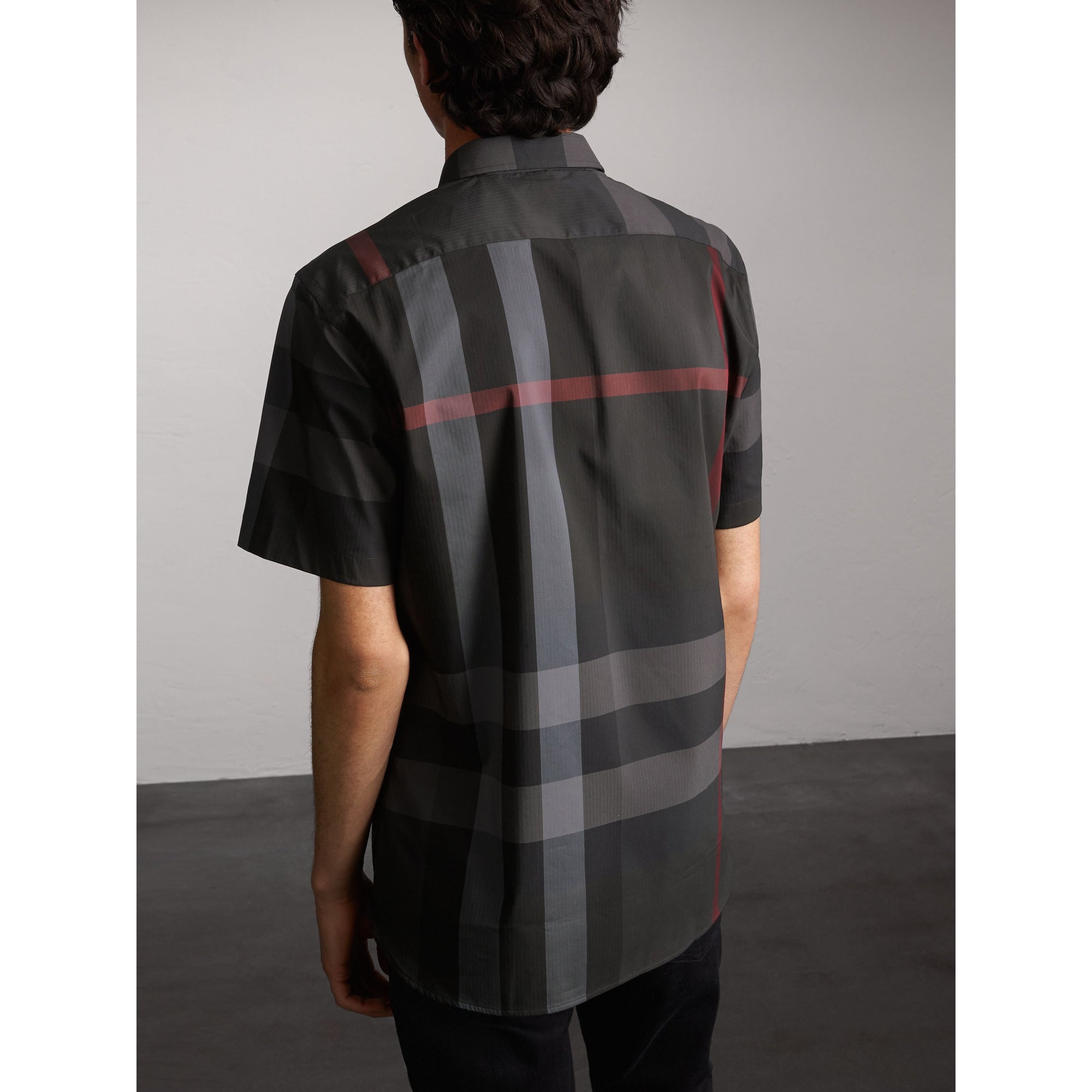 CHARCOAL Chemise à manches courtes en coton extensible mélangé avec motif check