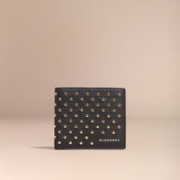 BLACK Portefeuille à rabat multidevise en cuir clouté