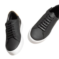 BLACK Sneakers en cuir à motif check perforé