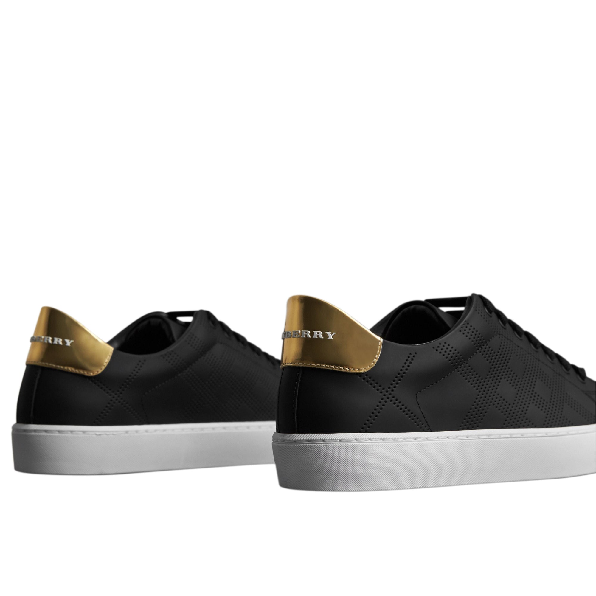 BLACK Sneakers en cuir à motif check perforé