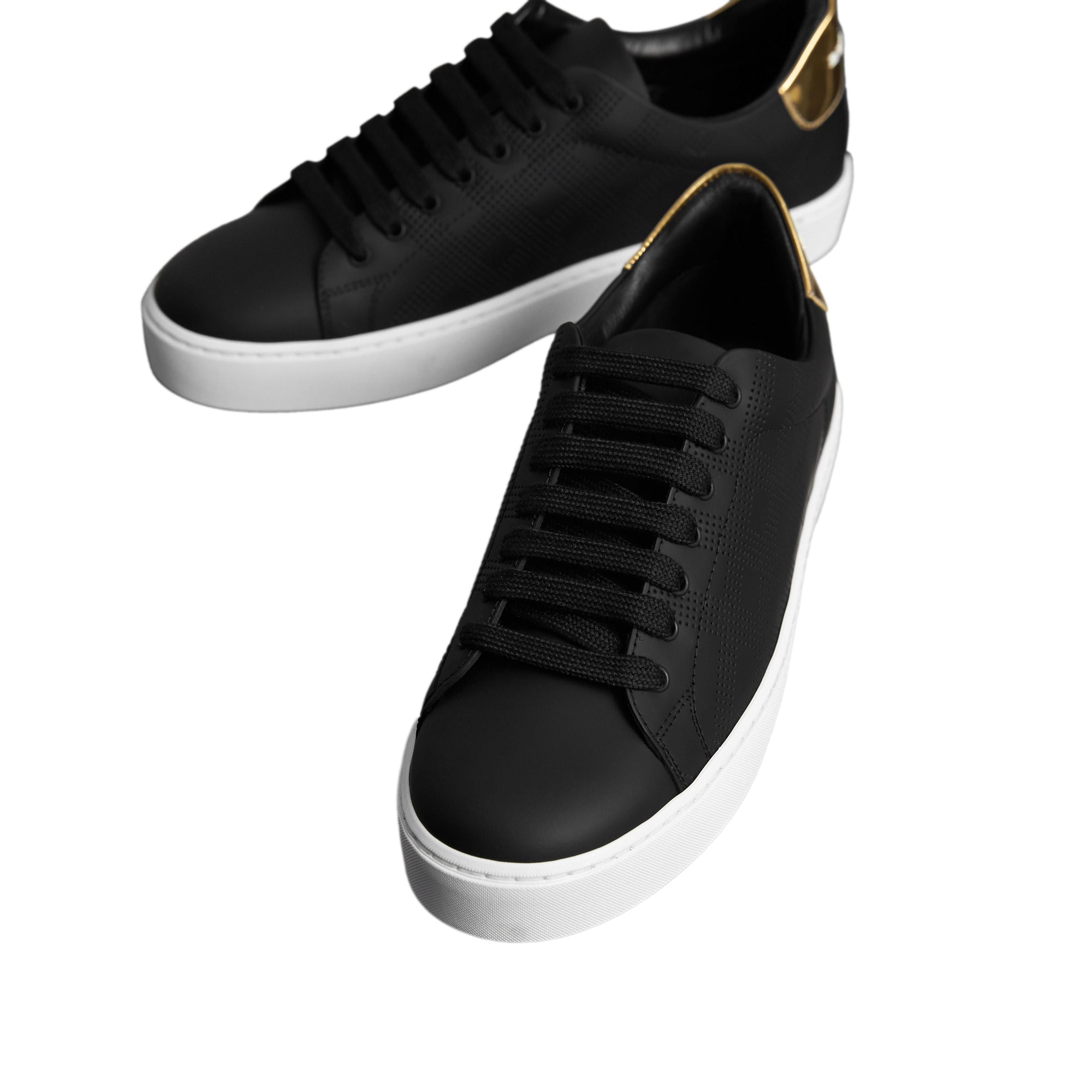 BLACK Sneakers en cuir à motif check perforé