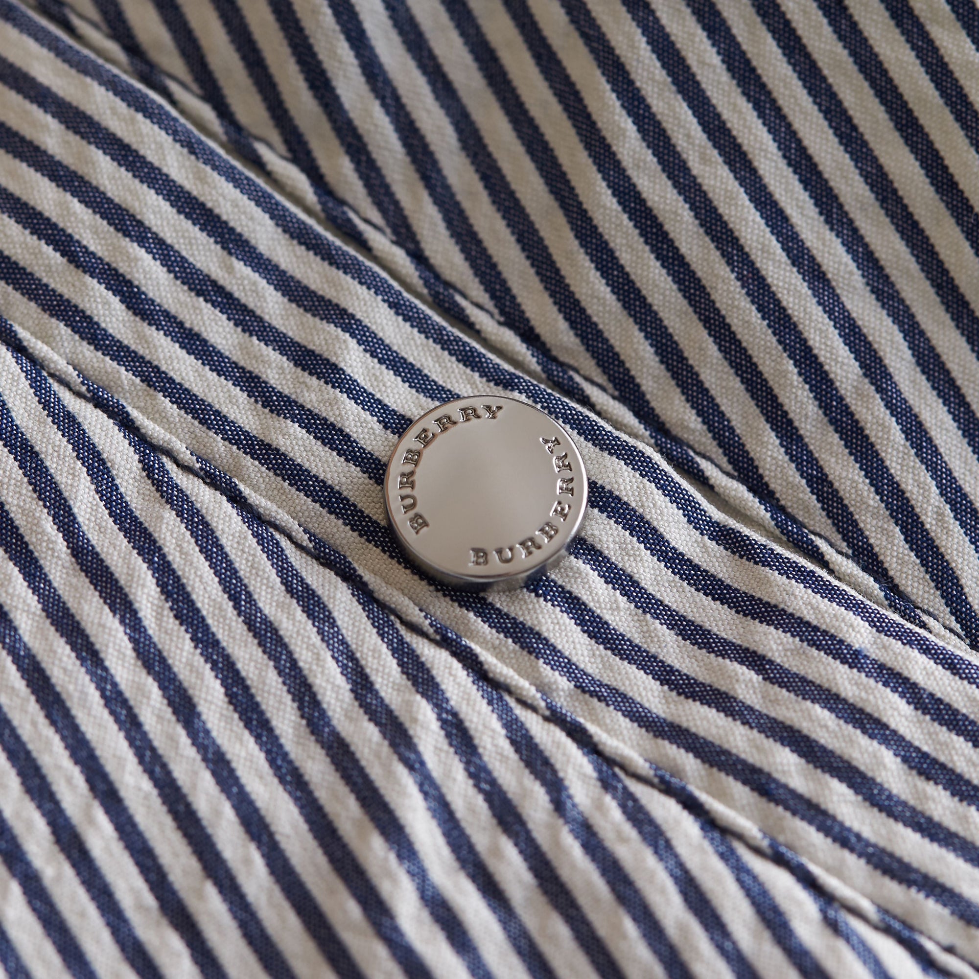 INDIGO Veste seersucker légère rayée