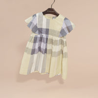 PALE YELLOW Robe en coton à motif check avec volants