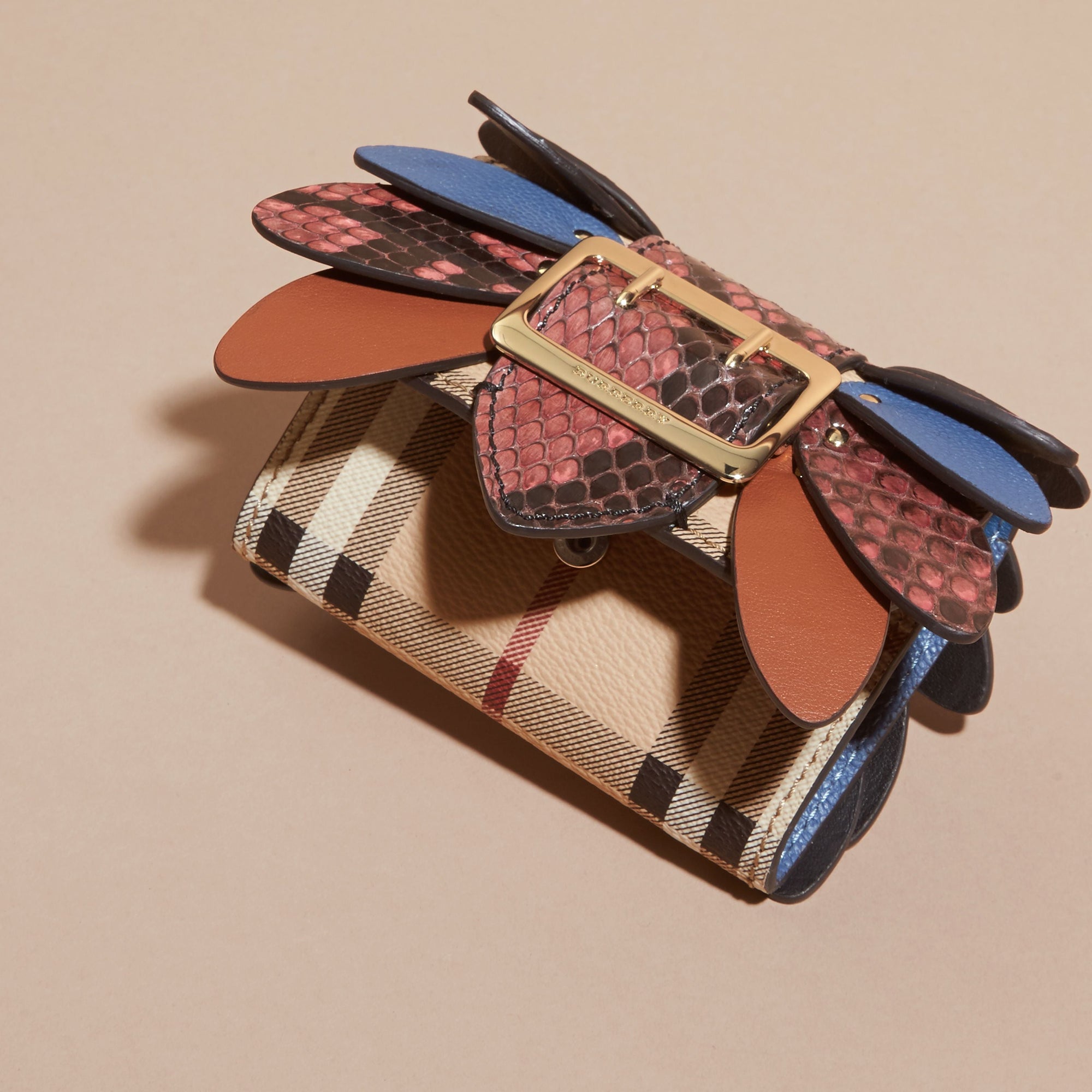 Porte-cartes en peau de serpent et cuir à motif Haymarket check - Azalée Rose