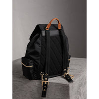 BLACK Grand sac The Rucksack avec appliqués à motifs Pallas Heads