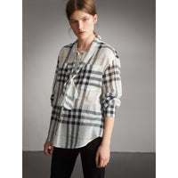 WHITE Chemise en coton à motif check avec col lavallière