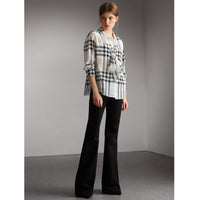 WHITE Chemise en coton à motif check avec col lavallière