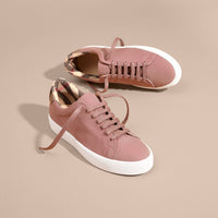 ANTIQUE ROSE Sneakers en coton avec motif check