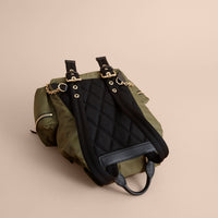 CANVAS GREEN Sac The Rucksack medium en nylon technique avec appliqué à motif Pallas Heads