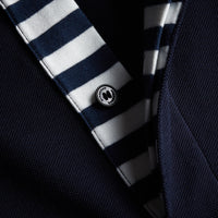 NAVY Polo en piqué de coton avec patte rayée