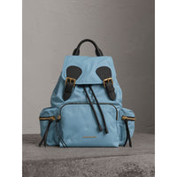 PALE BLUEBELL Sac The Rucksack moyen en nylon technique et cuir