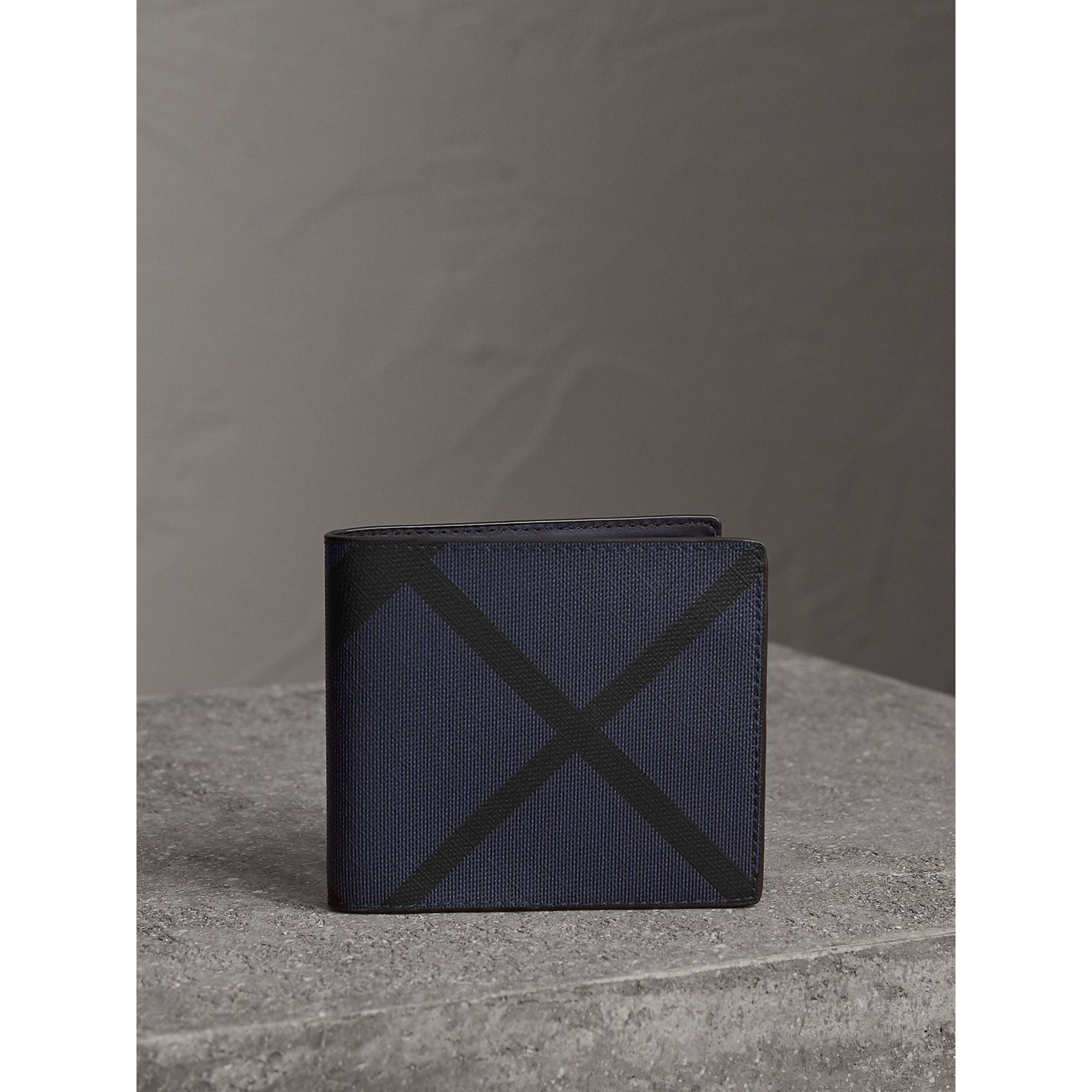 BRIGHT LAPIS Portefeuille à rabat multidevise en tissu London check