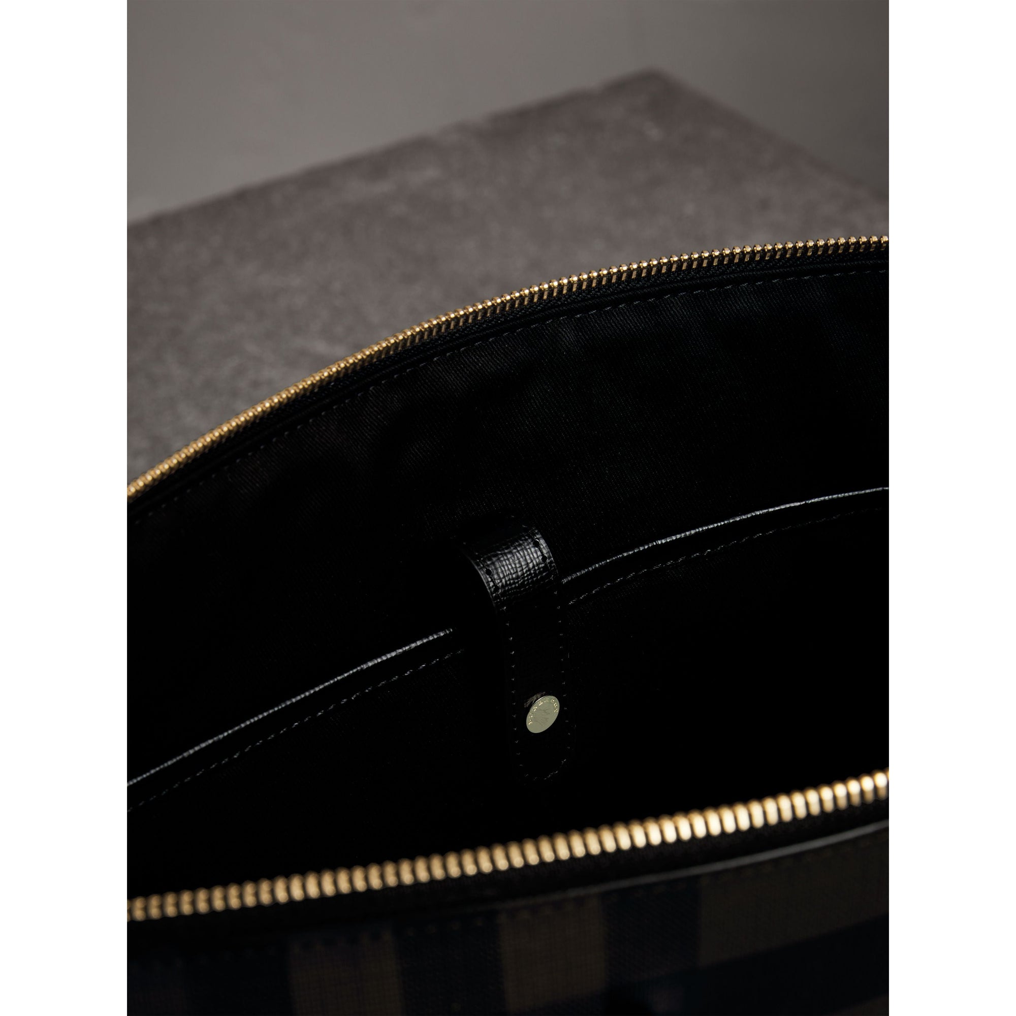 CHOCOLATE/BLACK Grand attaché-case à motif London check