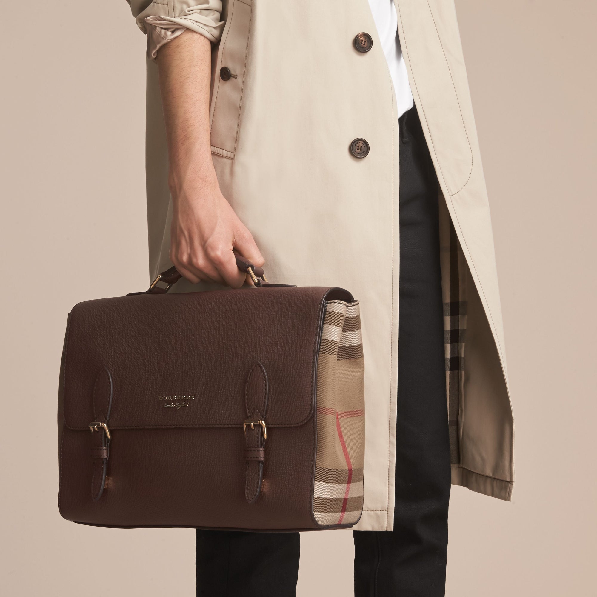 OAK BROWN Sac cartable en cuir et coton House check