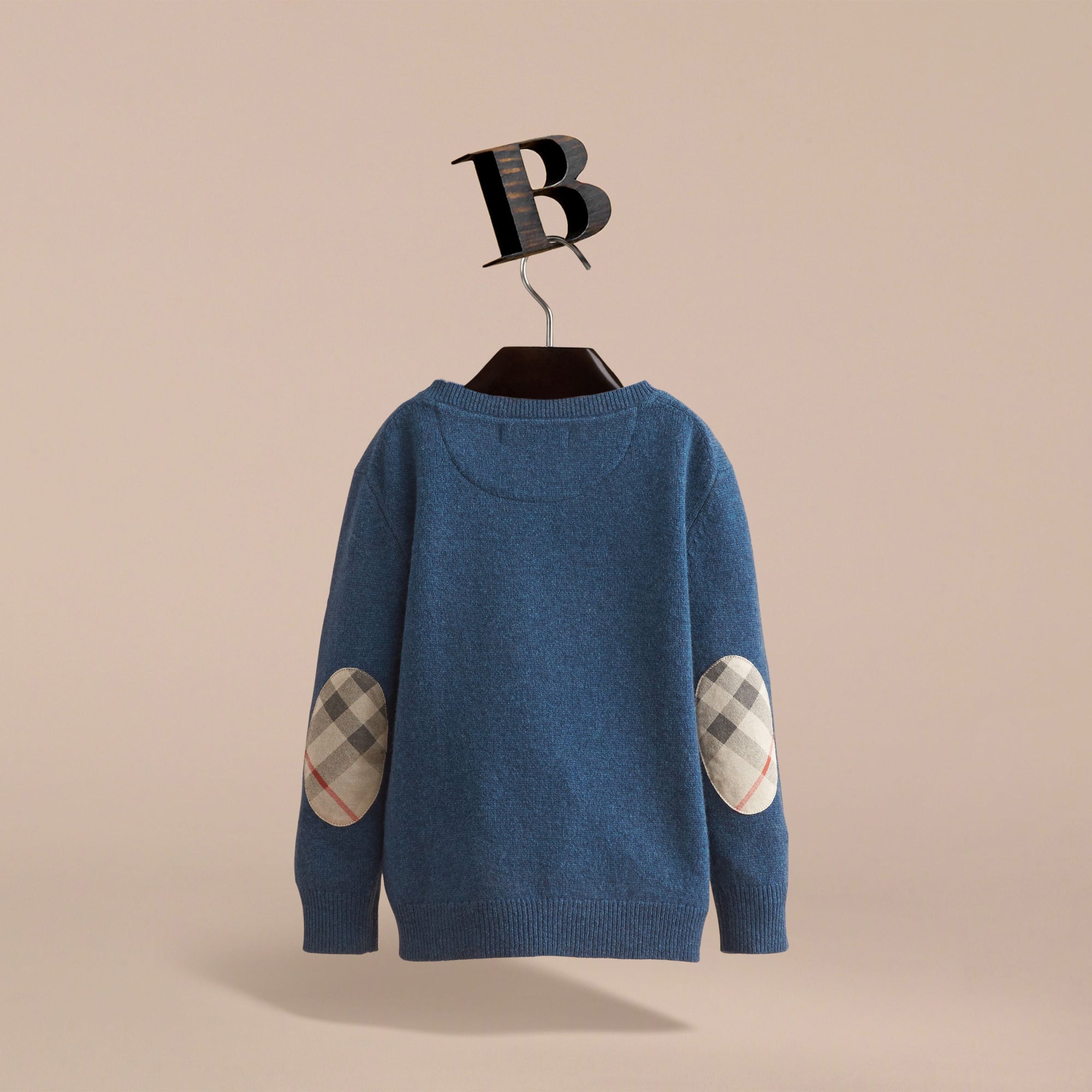MINERAL BLUE MELANGE Pull en cachemire avec coudières à motif check