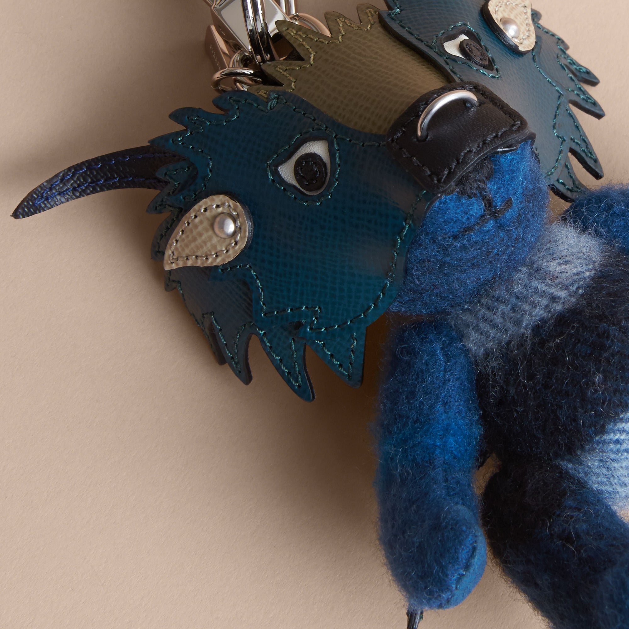 MARINE BLUE Porte-clés Thomas bear en cachemire check avec détail Bestiaire