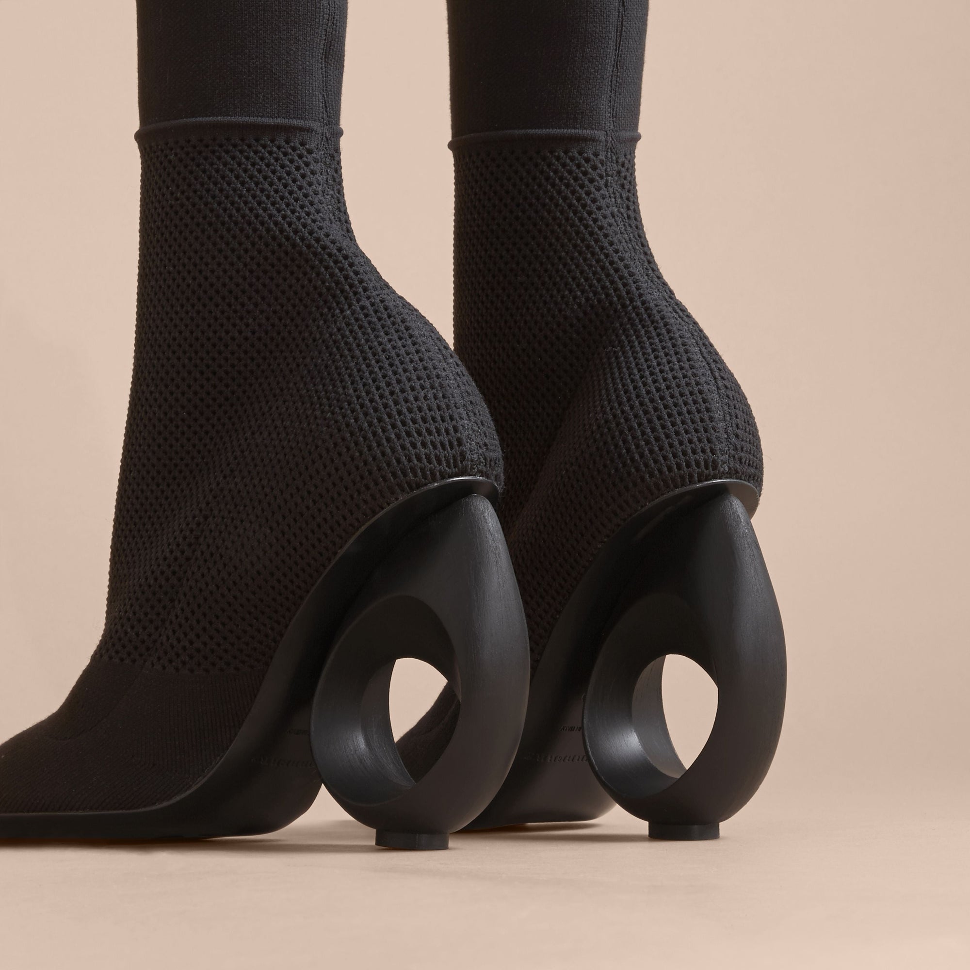 BLACK Bottes mi-mollet en maille avec talon sculpté