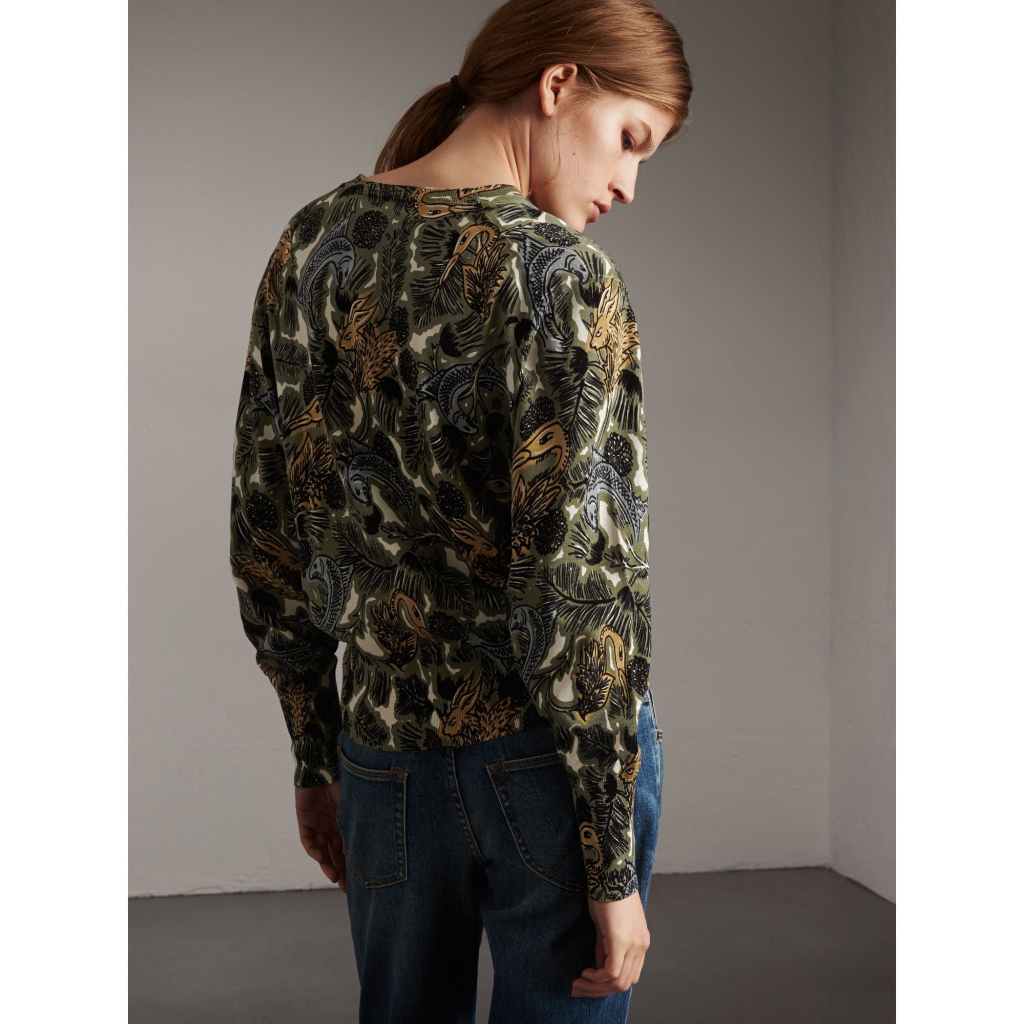SAGE GREEN Pull en coton à imprimé Bestiaire