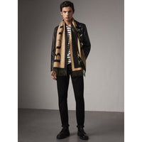 CAMEL Écharpe en cachemire avec emblème Burberry