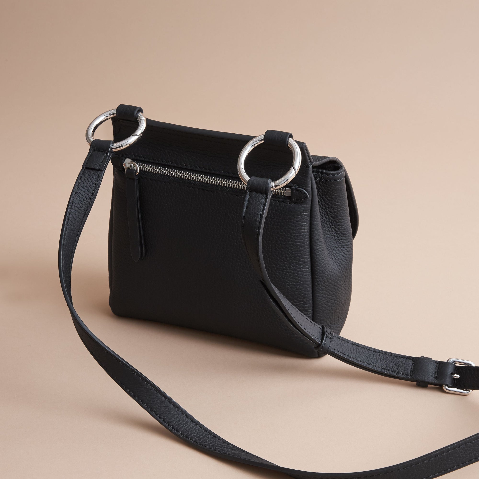 BLACK Sac à bandoulière The Bridle en cuir de cerf