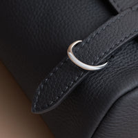 BLACK Sac à bandoulière The Bridle en cuir de cerf