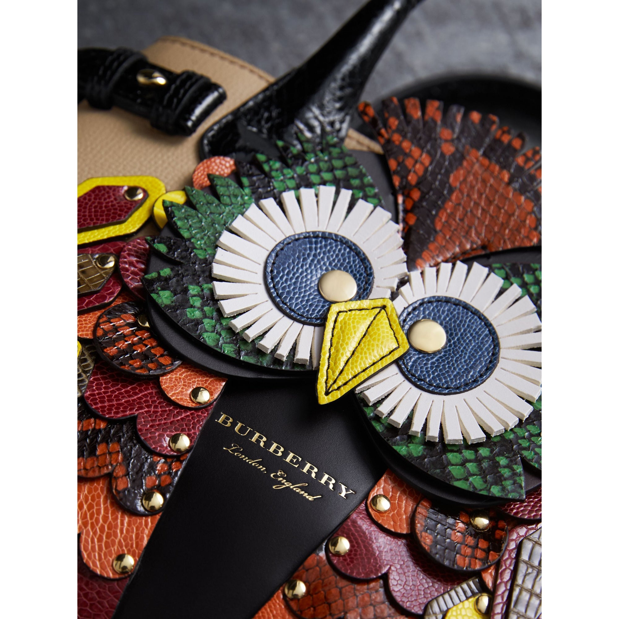 CHINO Petit sac The Banner en cuir avec motif Bestiaire