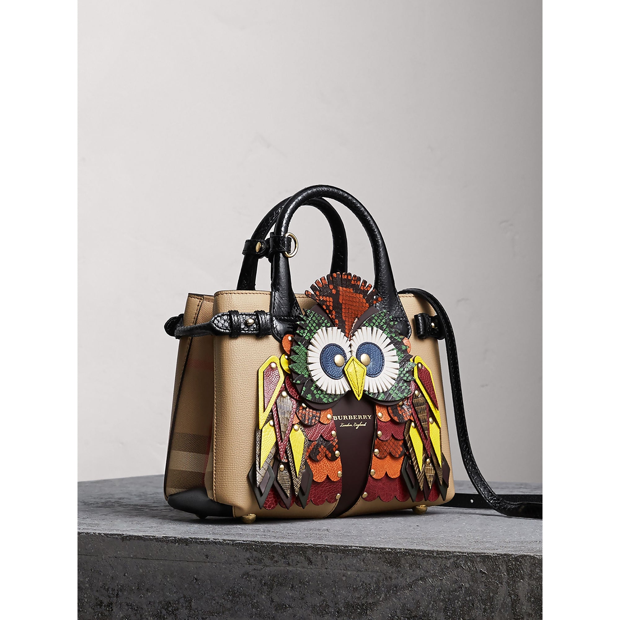 CHINO Petit sac The Banner en cuir avec motif Bestiaire