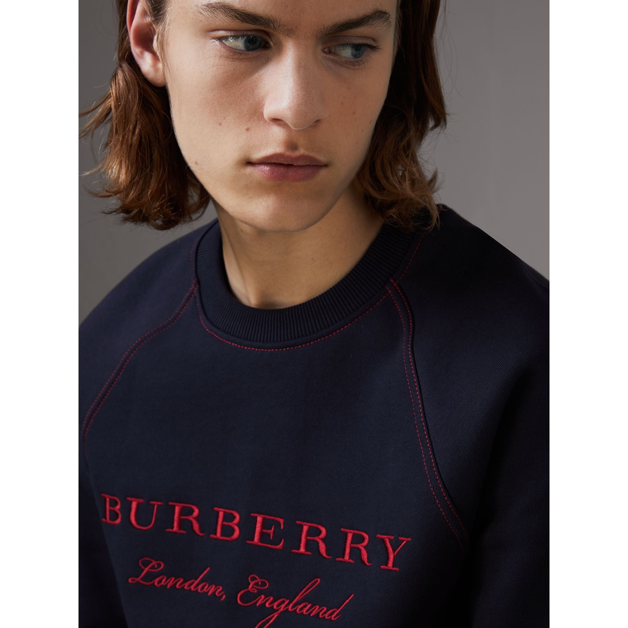 NAVY Sweat-shirt en jersey brodé