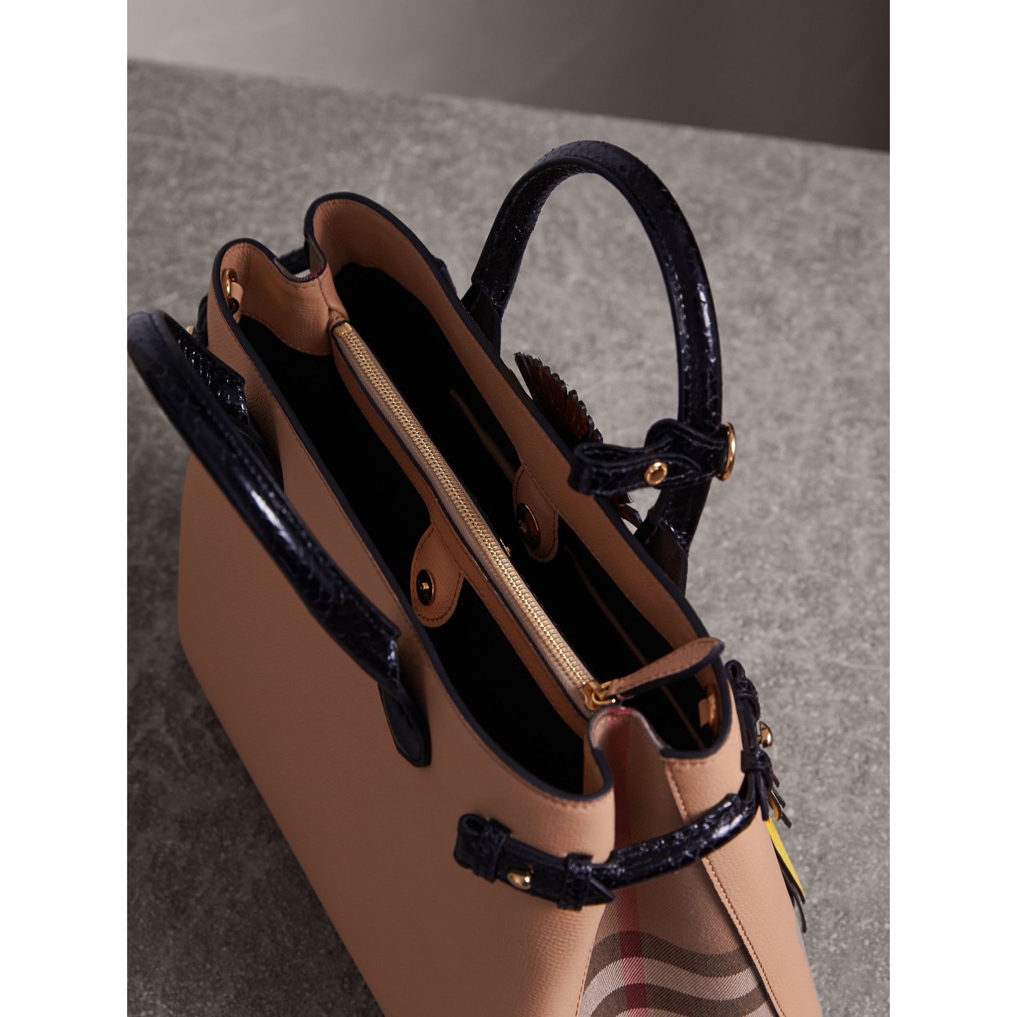 CHINO Sac The Banner moyen en cuir avec motif Bestiaire