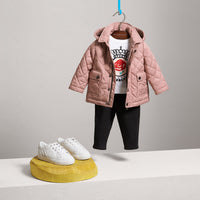 PALE ROSE Veste matelassée avec capuche amovible