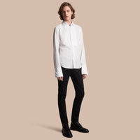 WHITE Chemise en coton unisexe avec plastron nervuré et poignets mousquetaires