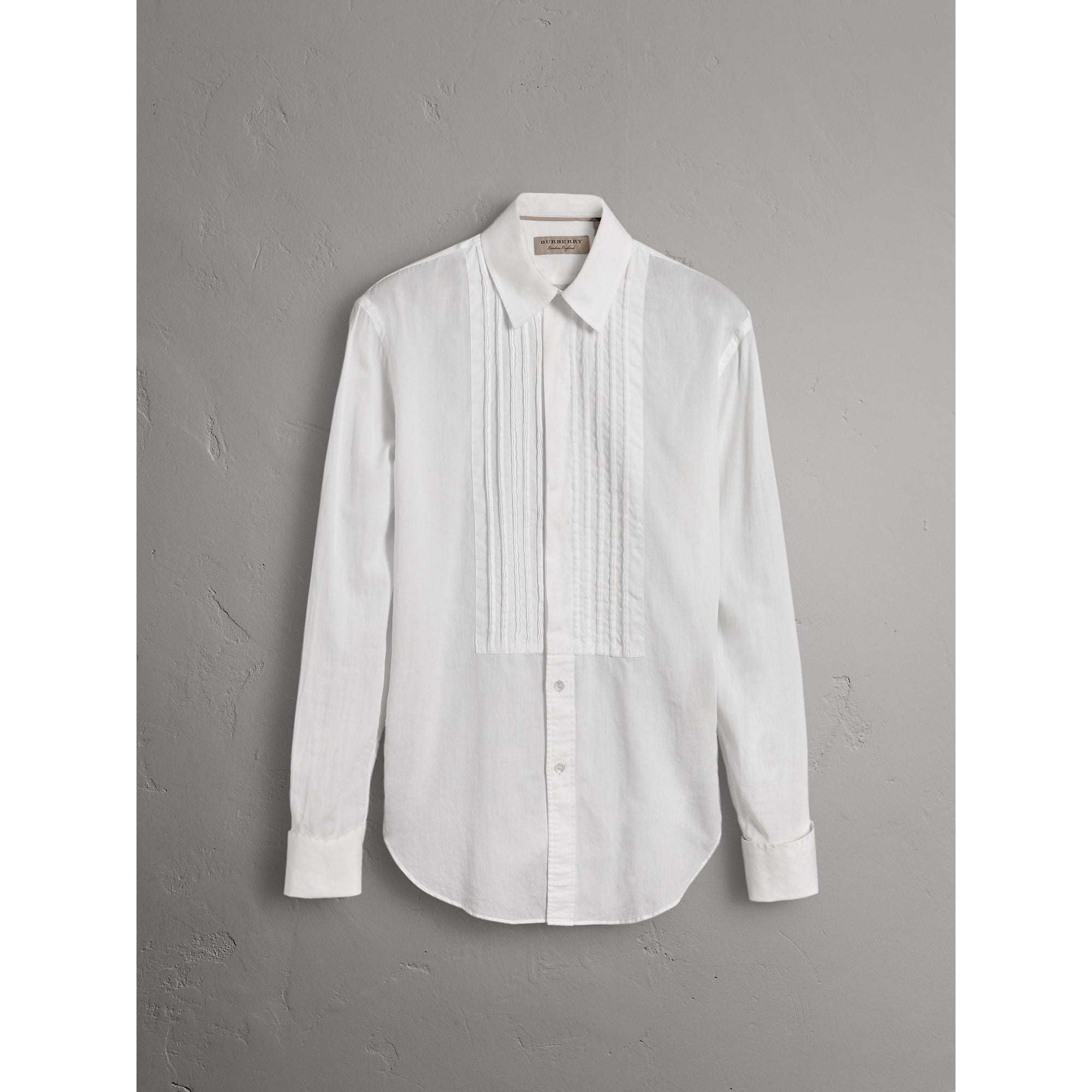 WHITE Chemise en coton unisexe avec plastron nervuré et poignets mousquetaires