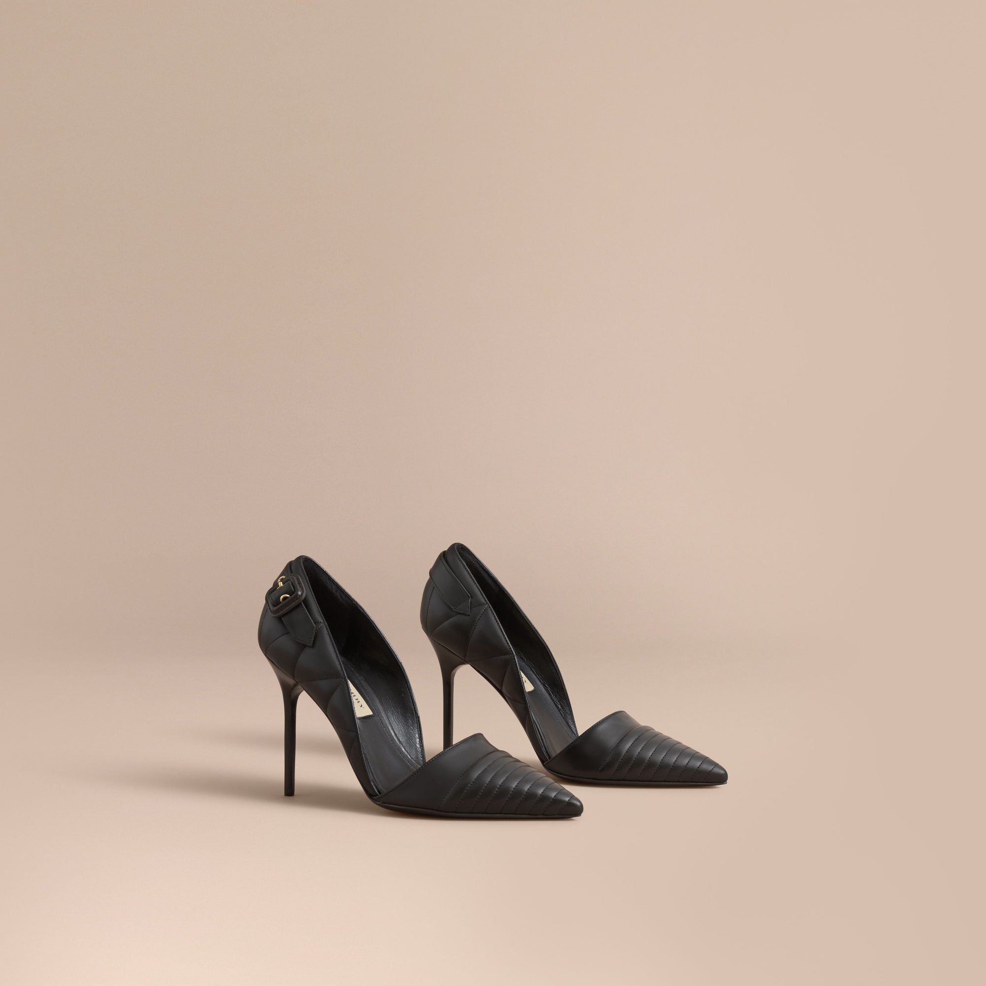 BLACK Escarpins d'Orsay en cuir matelassé