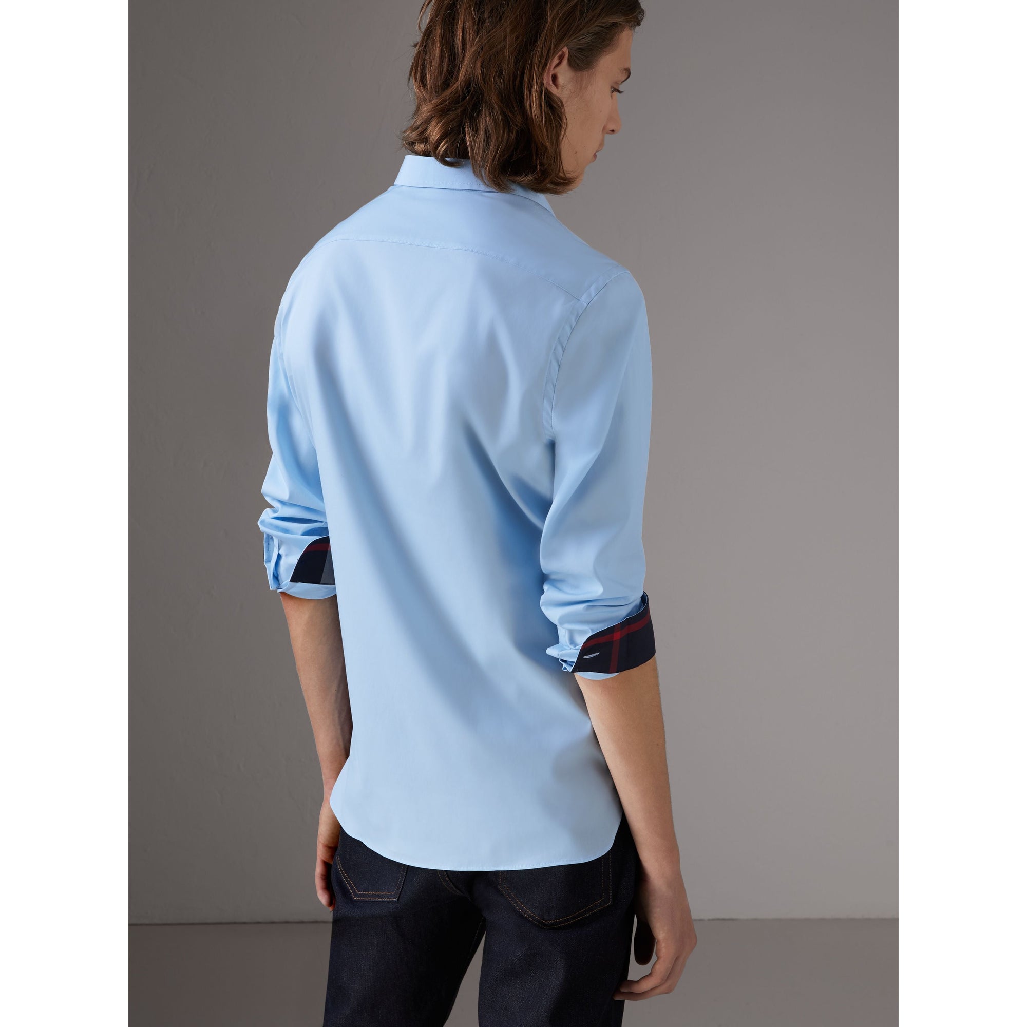 PALE BLUE Chemise en popeline de coton avec boutons en résine
