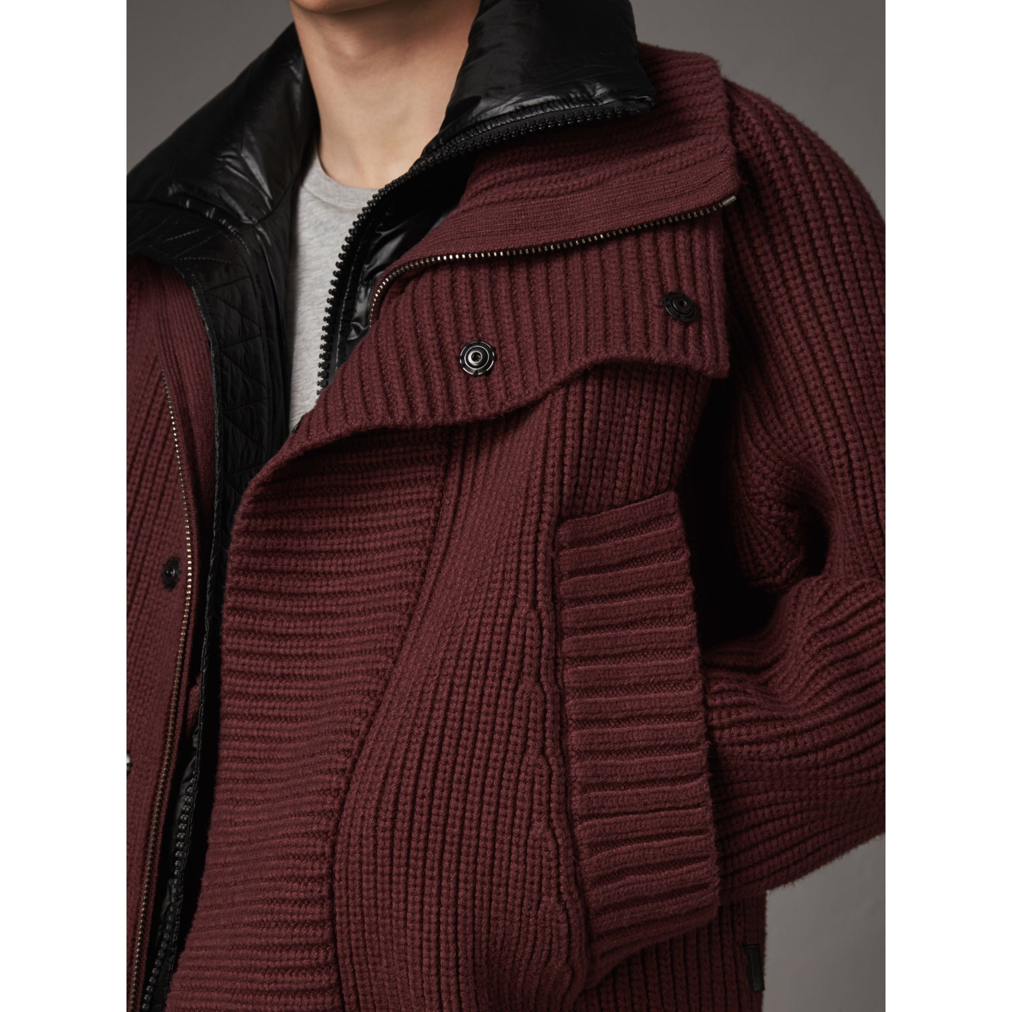 MAHOGANY RED Veste en maille côtelée de coton mélangé avec gilet sans manches rembourré
