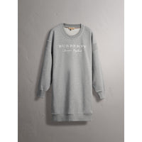 PALE GREY MELANGE Robe sweat-shirt en jersey de coton avec motif brodé