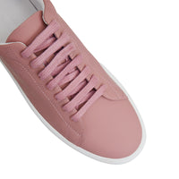 ROSE PINK Sneakers en cuir à motif check perforé