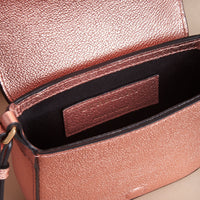 COPPER PINK Sac à bandoulière en cuir métallisé