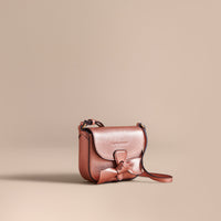 COPPER PINK Sac à bandoulière en cuir métallisé