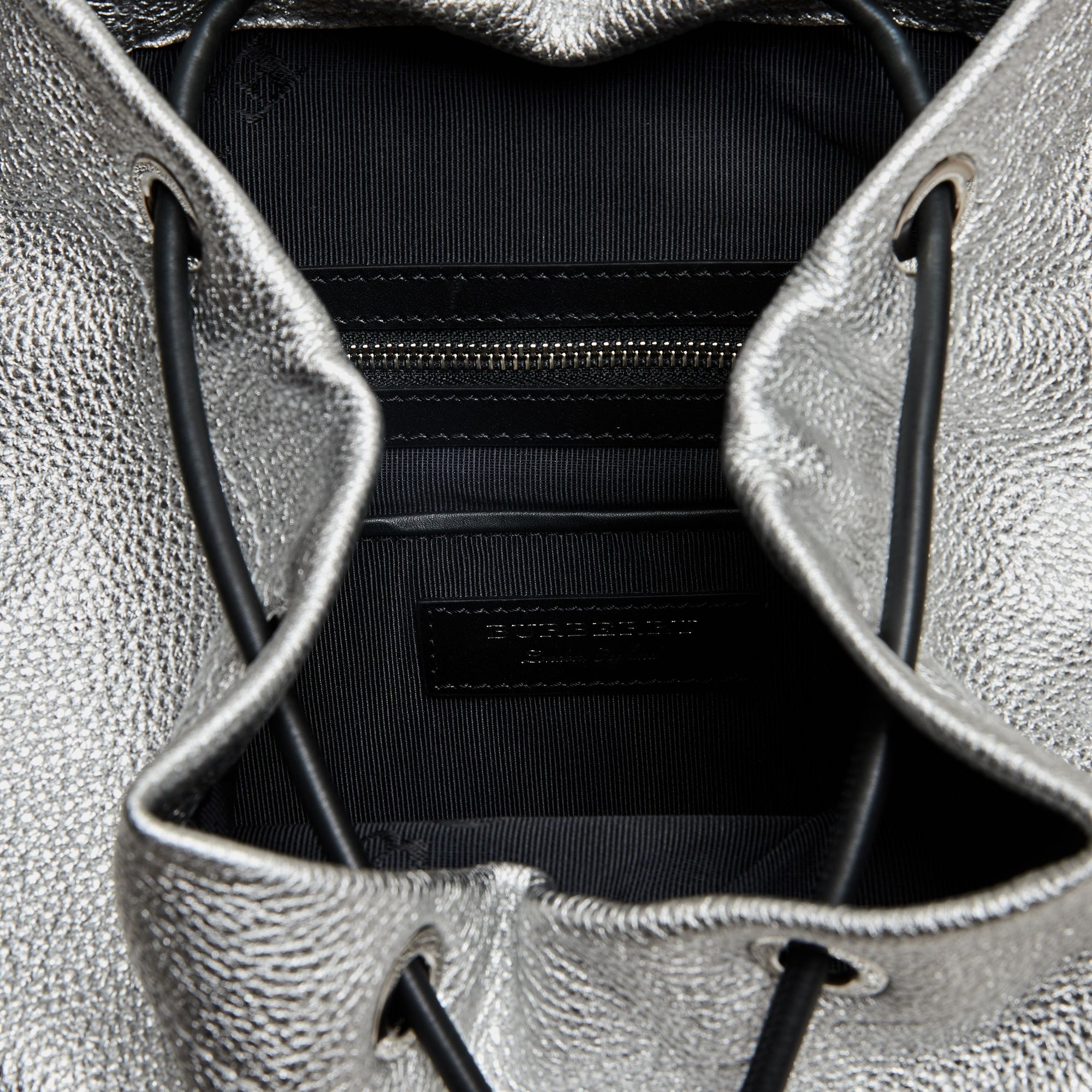 SILVER Sac The Rucksack moyen en cuir de cerf métallisé
