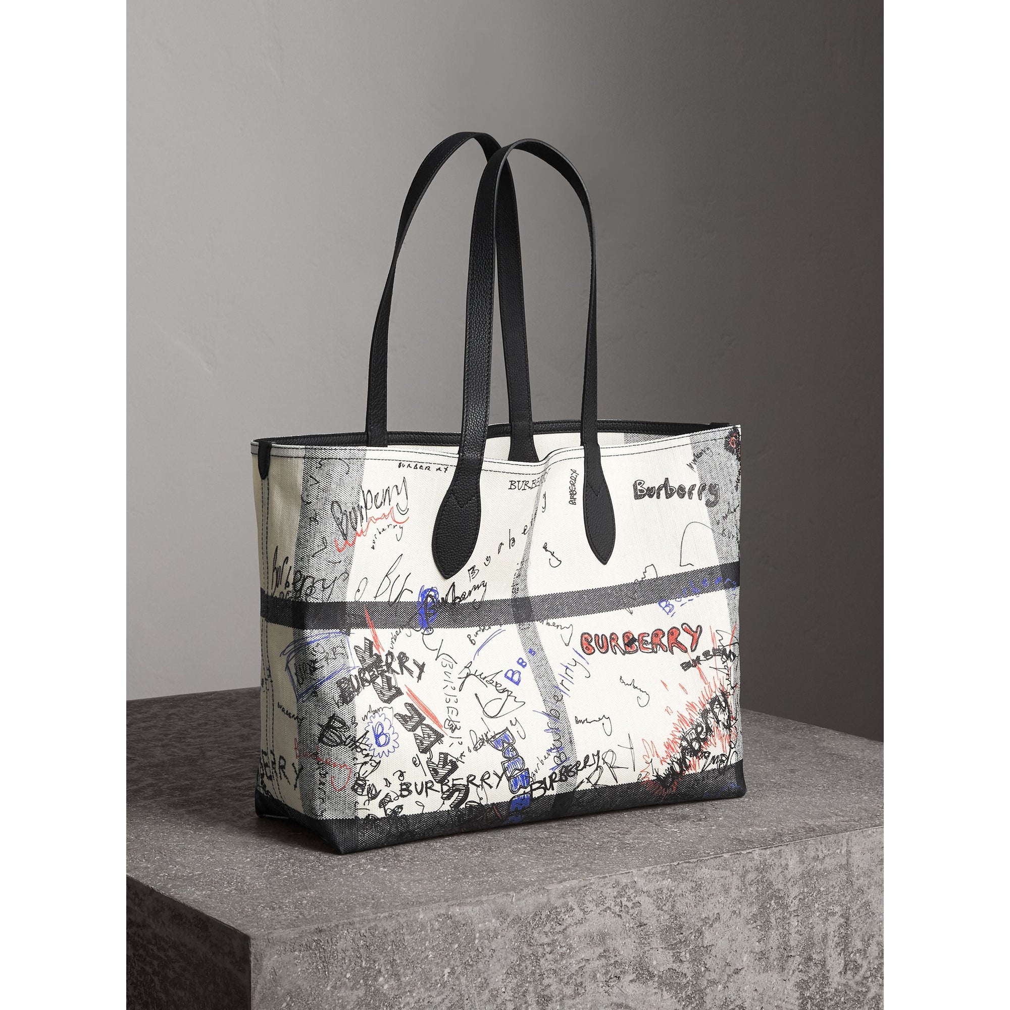 WHITE/TRANS/BLACK Sac tote Doodle moyen réversible