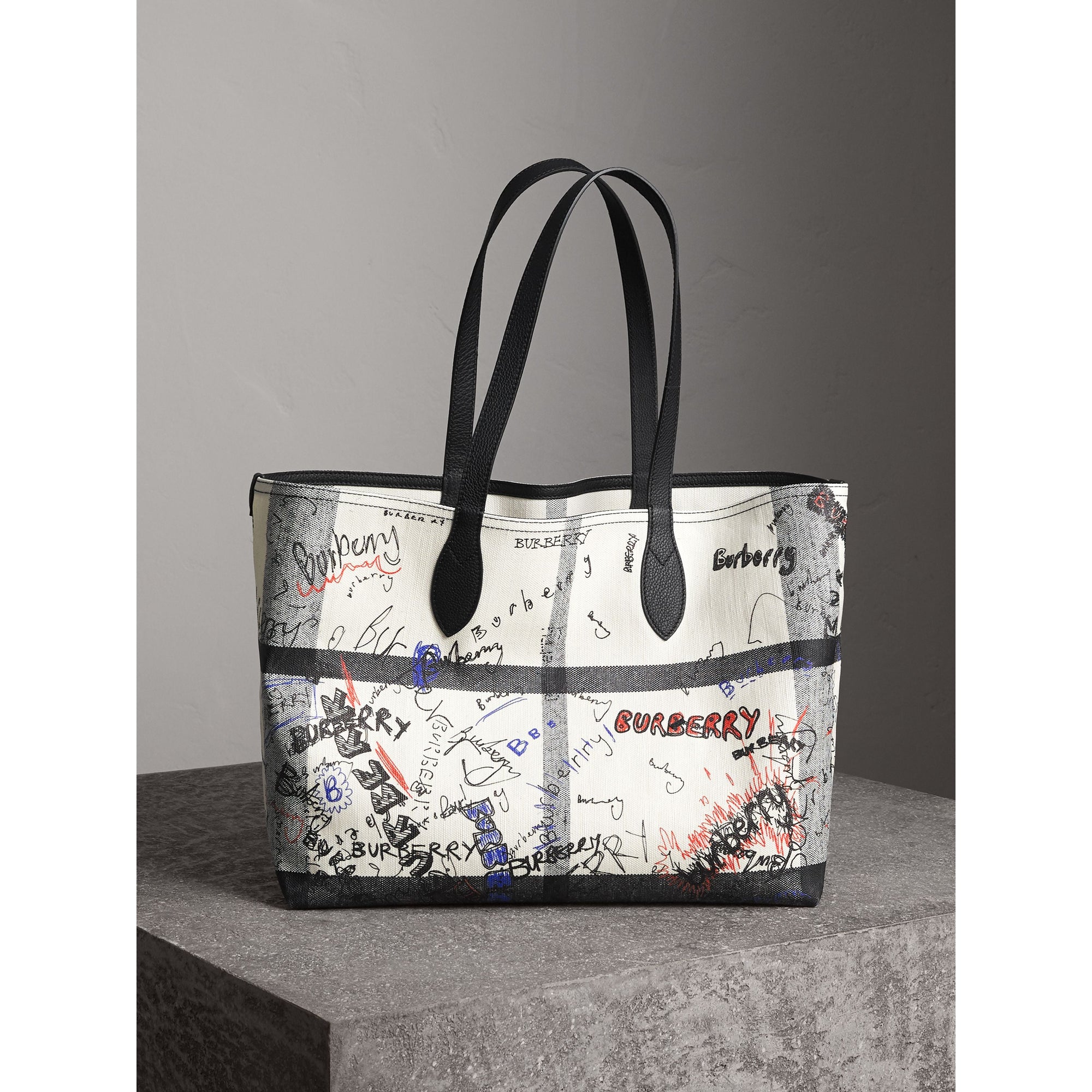 WHITE/TRANS/BLACK Sac tote Doodle moyen réversible