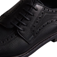 BLACK Chaussures asymétriques à lacets de style richelieu en cuir texturé