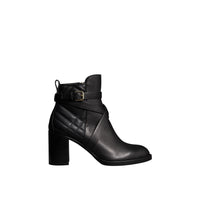 BLACK Bottines en cuir matelassé avec sangle