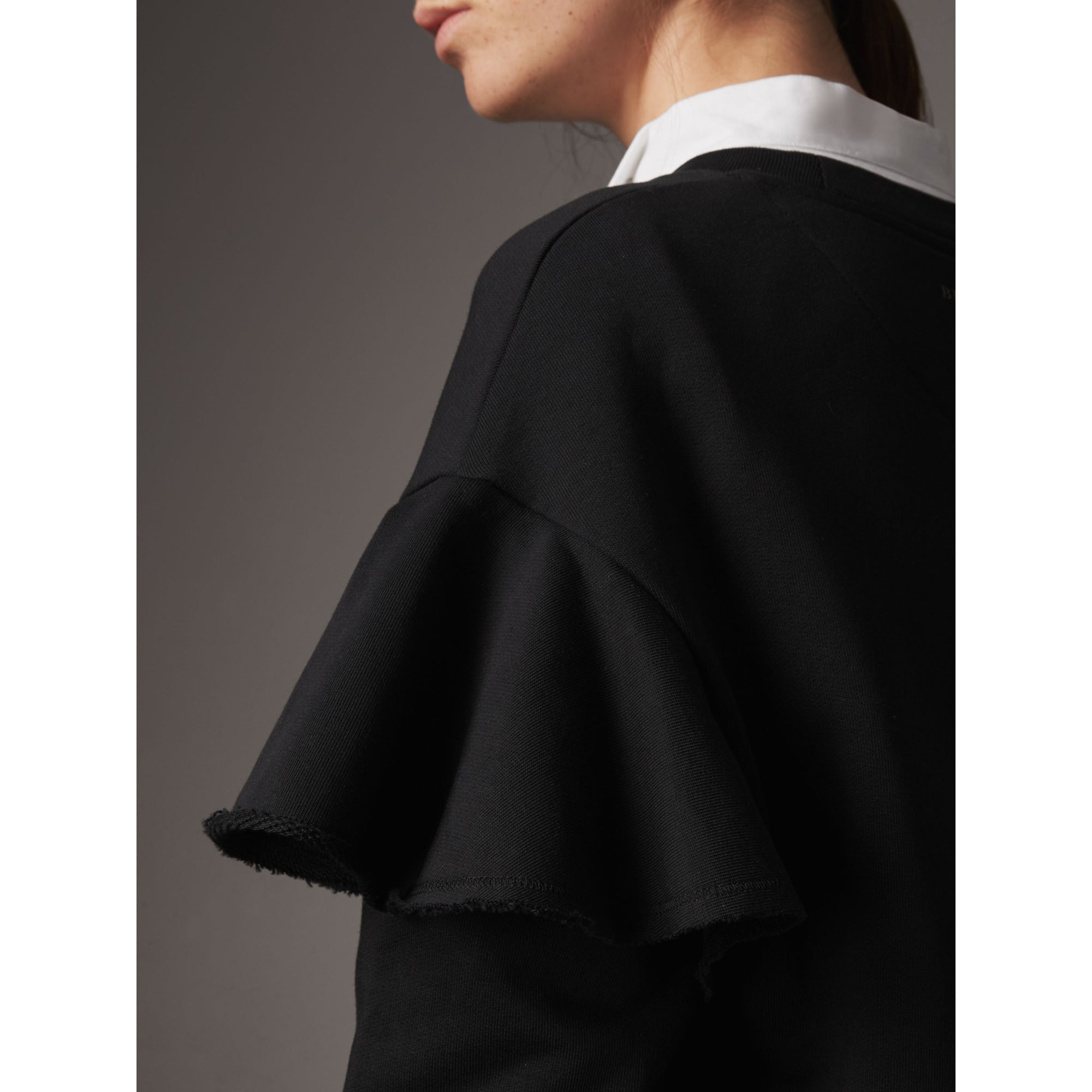 BLACK Robe pull en coton à manches à volants
