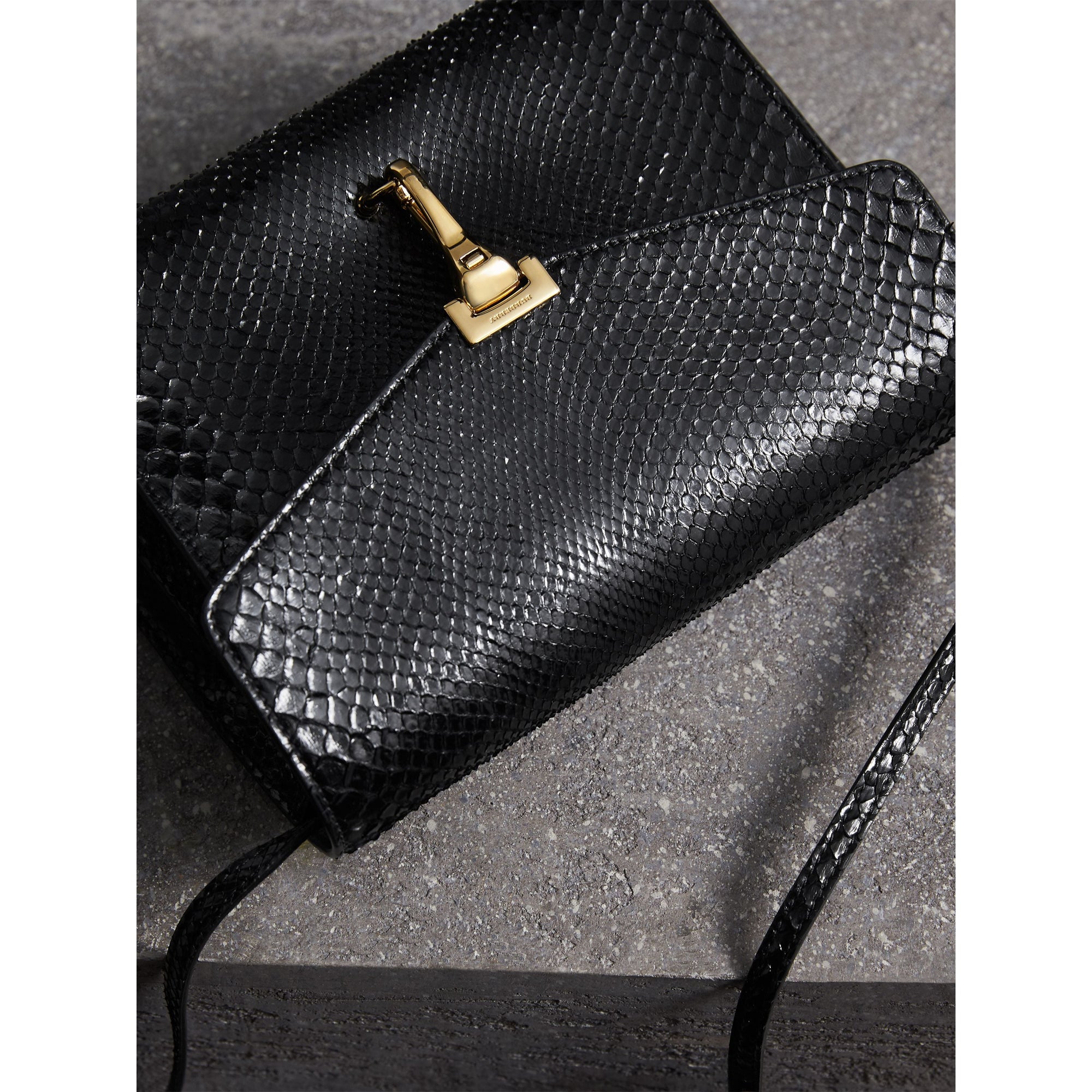 Petit sac à bandoulière en python - Noir