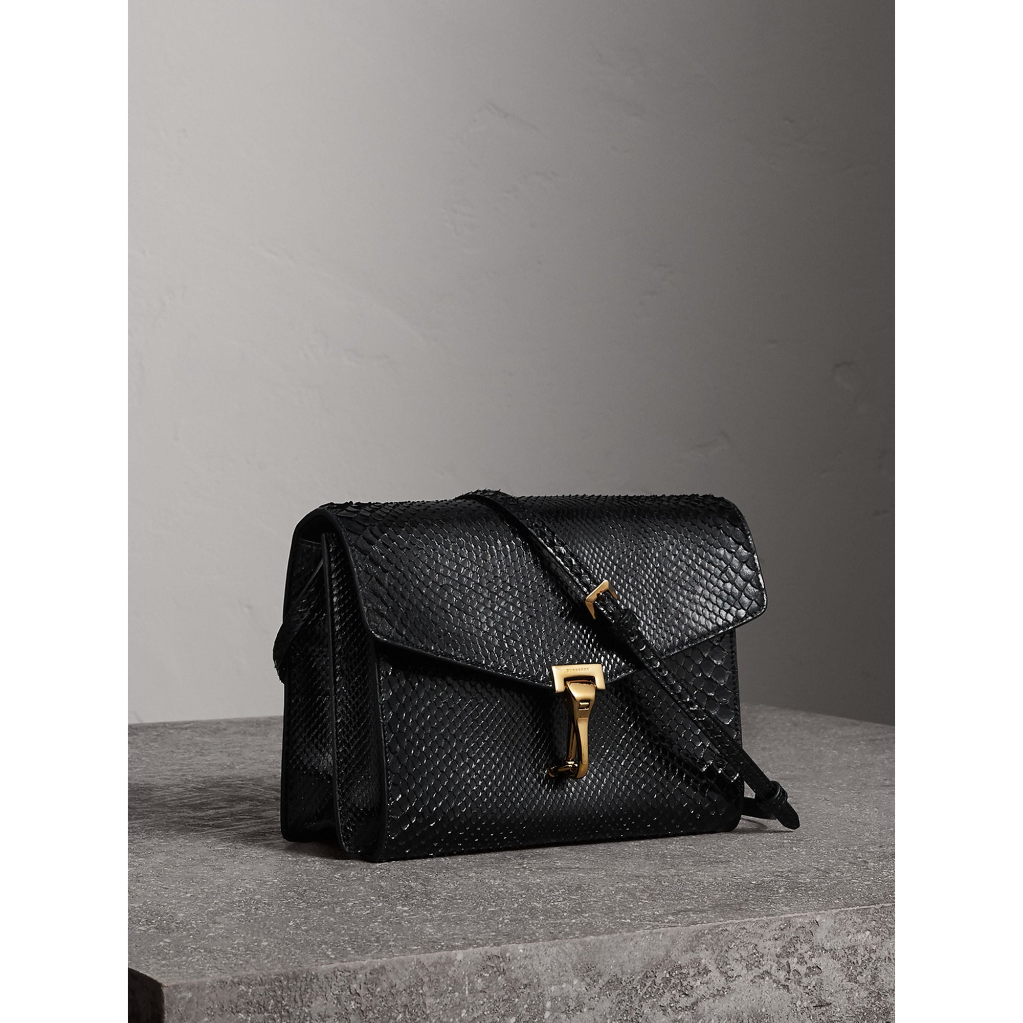 Petit sac à bandoulière en python - Noir